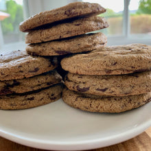 Load image into Gallery viewer, Chocolate Chunk Cookies