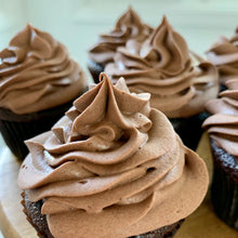 Load image into Gallery viewer, Chocolate Cupcakes